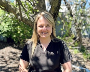 Emily &ndash; Dental Assistant